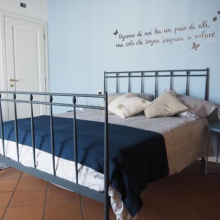 Casa Mariposa Leilighet Desenzano del Garda Eksteriør bilde